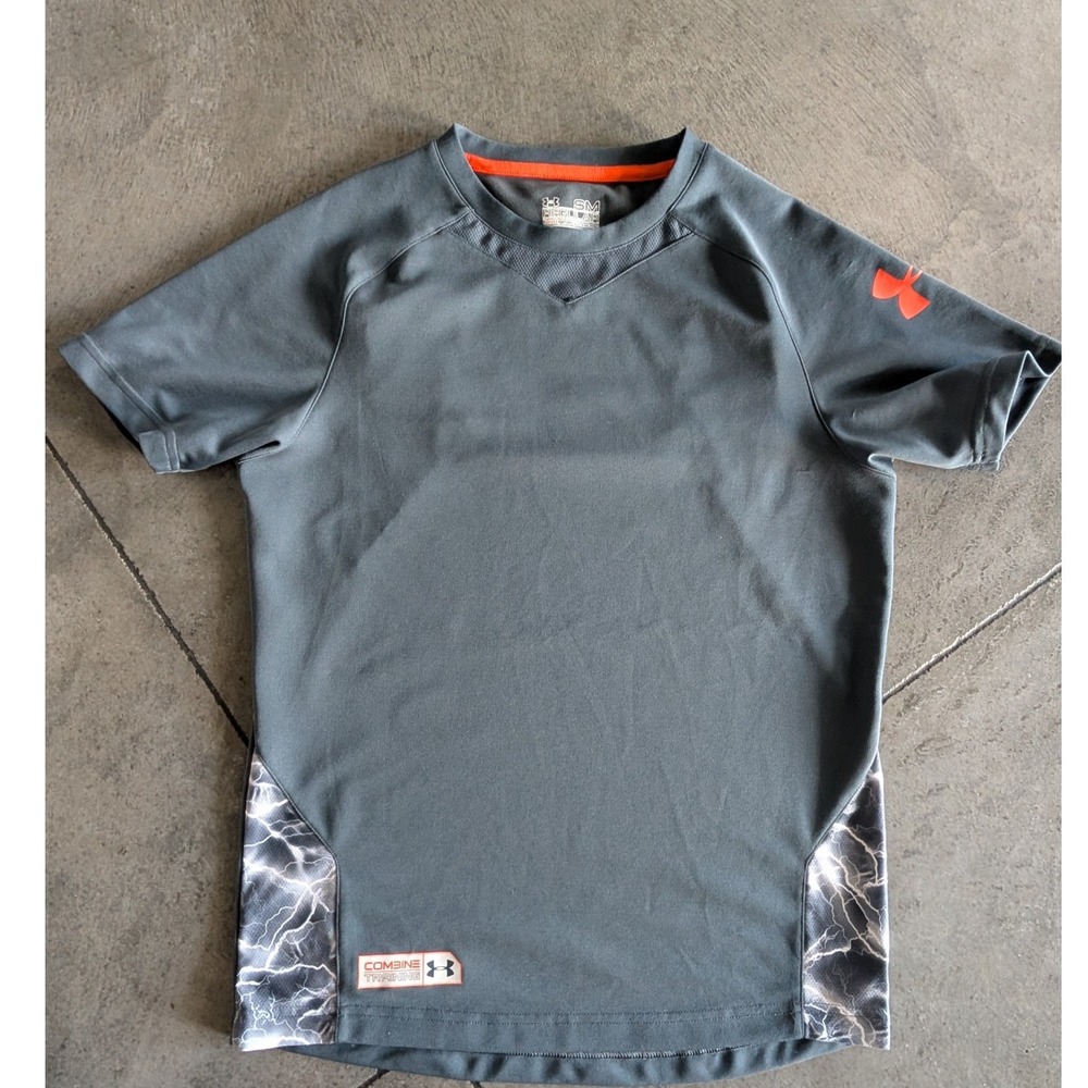 Under Armour Youth Gray‎ Combine Training Short Sleeve Heat Gear Shirt Small
